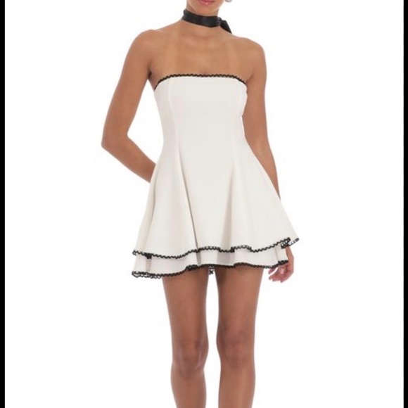 Lucy in the Sky strapless white mini dress - Picture 1 of 4